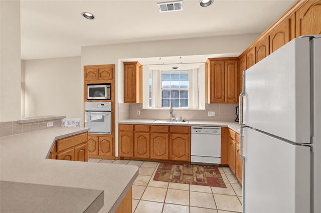 1265 Christopher Lane, Lewisville, TX 75077