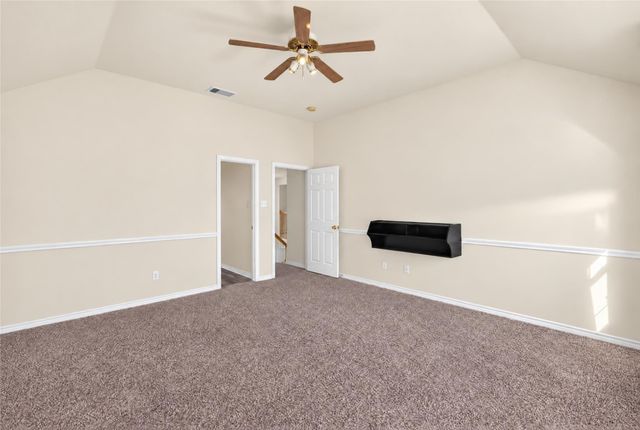 1265 Christopher Lane, Lewisville, TX 75077