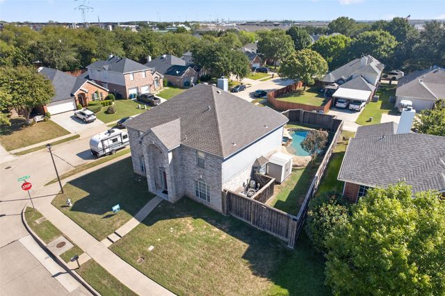 1265 Christopher Lane, Lewisville, TX 75077