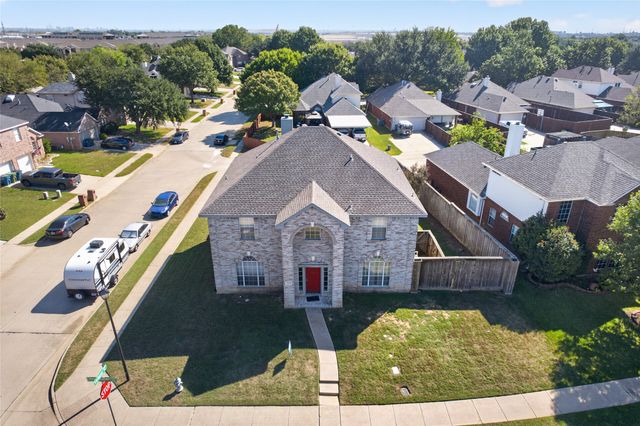 1265 Christopher Lane, Lewisville, TX 75077