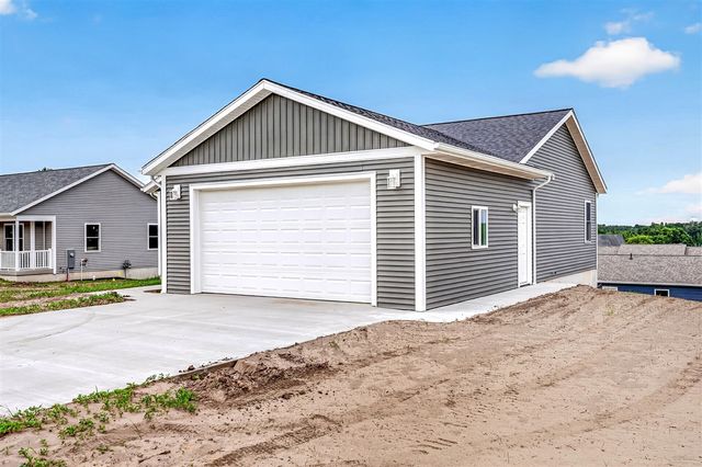 297 Aspen Hill Drive, Shelby, MI 49455