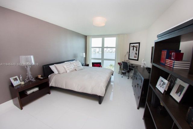 3301 NE 183rd St 902, Aventura, FL 33160