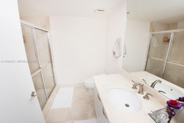 3301 NE 183rd St 902, Aventura, FL 33160