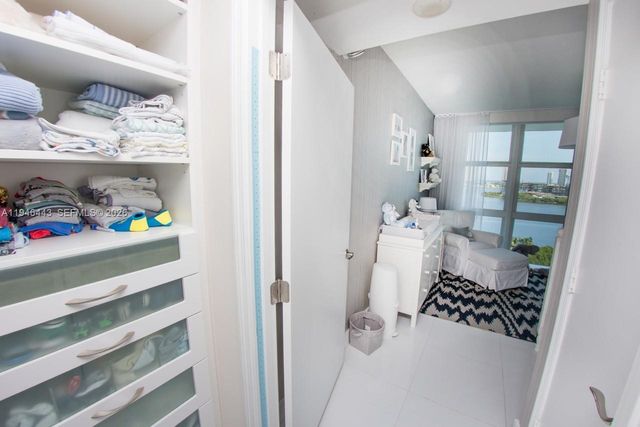 3301 NE 183rd St 902, Aventura, FL 33160