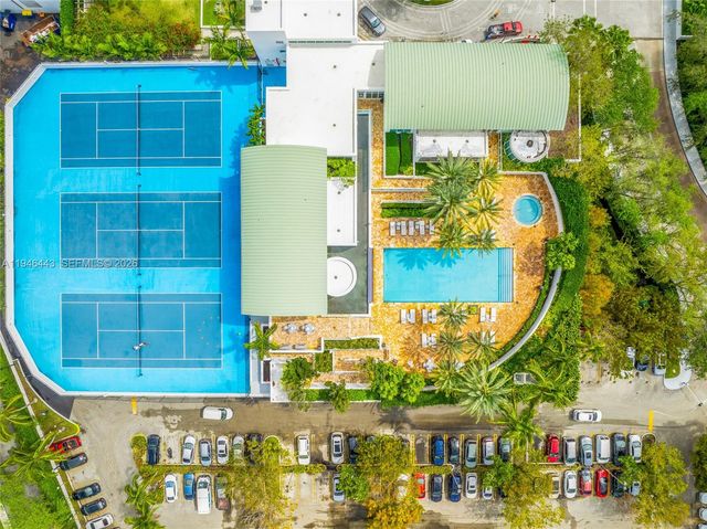 3301 NE 183rd St 902, Aventura, FL 33160