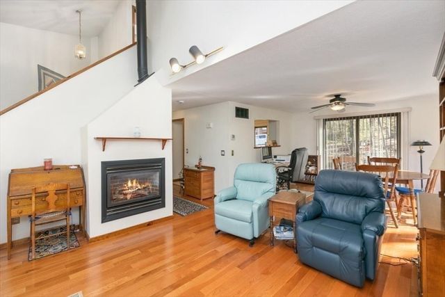 9 Eaton Ct 9, Haverhill, MA 01832