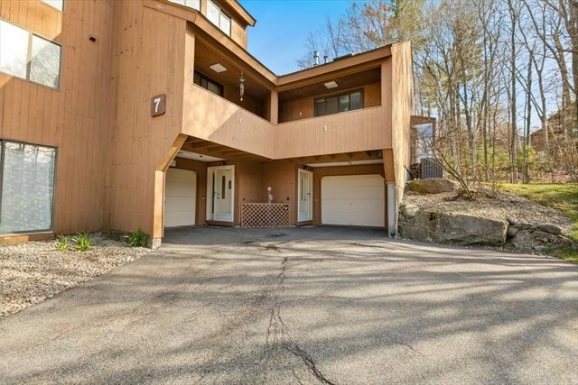 9 Eaton Ct 9, Haverhill, MA 01832