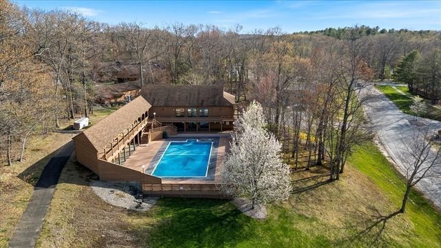 9 Eaton Ct 9, Haverhill, MA 01832