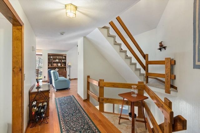 9 Eaton Ct 9, Haverhill, MA 01832