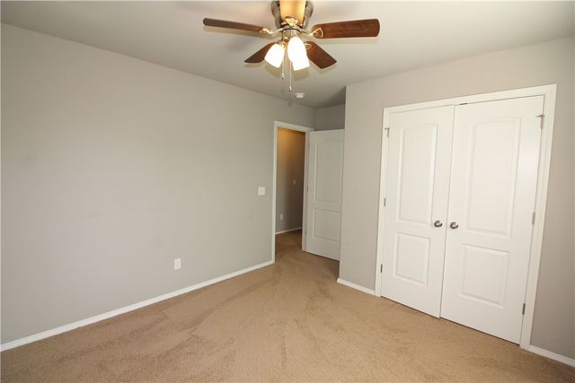 5001 SW Town Vu Road 1, Bentonville, AR 72712