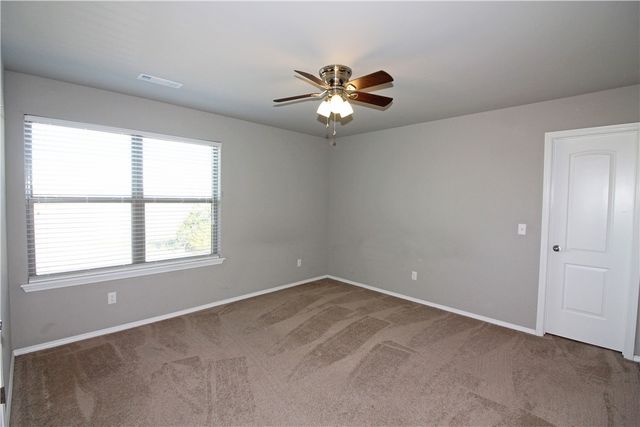 5001 SW Town Vu Road 1, Bentonville, AR 72712