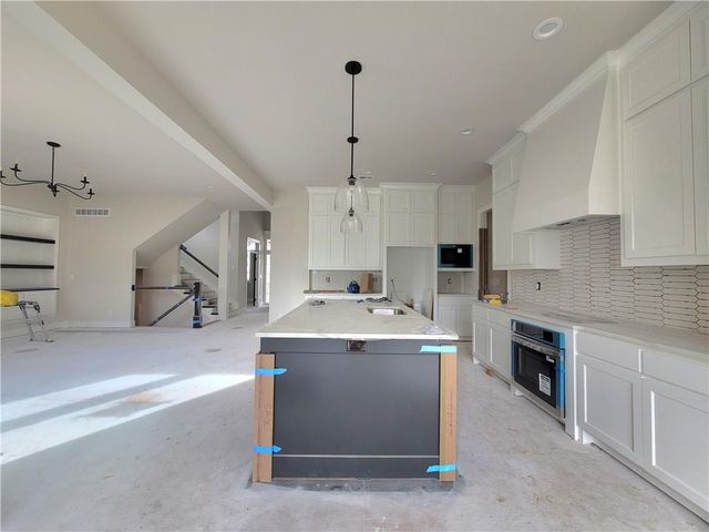 18261 Earnshaw Street, Overland Park, KS 66013