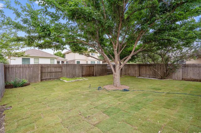 12024 Crownstone LN, Manor, TX 78653