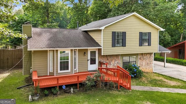 270 Amberwood Drive NW, Lawrenceville, GA 30044