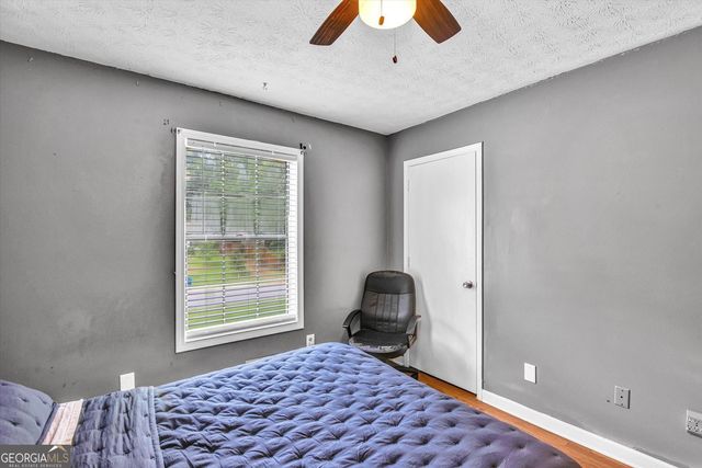 270 Amberwood Drive NW, Lawrenceville, GA 30044