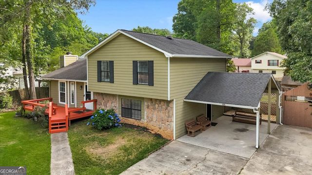 270 Amberwood Drive NW, Lawrenceville, GA 30044
