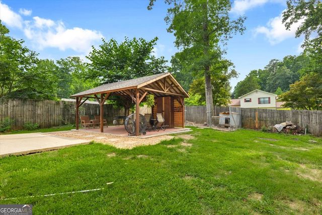 270 Amberwood Drive NW, Lawrenceville, GA 30044