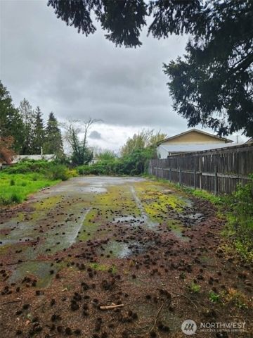1316 W Main Street, Centralia, WA 98531