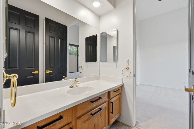 3929 N RECKER Road, Mesa, AZ 85215