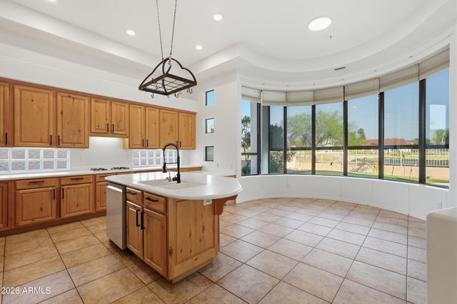 3929 N RECKER Road, Mesa, AZ 85215