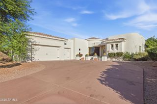 3929 N RECKER Road, Mesa, AZ 85215