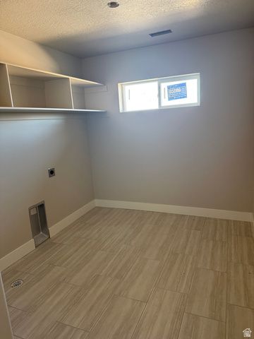 2213 W 3025 S, West Haven, UT 84401