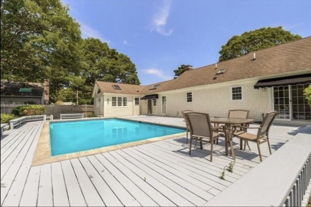 179 Sudbury Lane, Hyannis, MA 02601