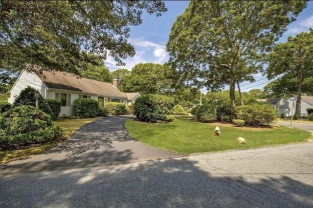 179 Sudbury Lane, Hyannis, MA 02601