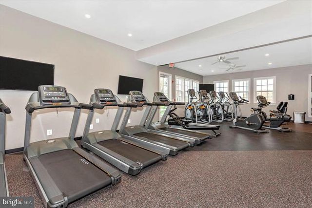 7070 EXECUTIVE WAY, Frederick, MD 21703