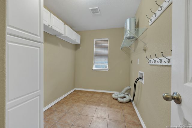 10803 Marot Field, Helotes, TX 78023