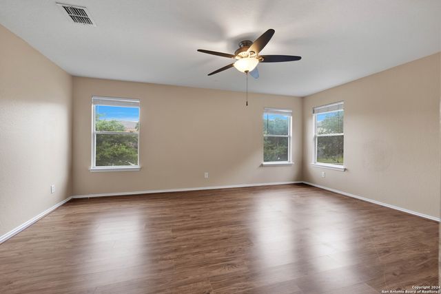 10803 Marot Field, Helotes, TX 78023