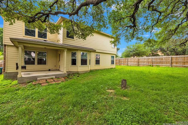 10803 Marot Field, Helotes, TX 78023