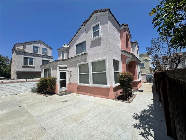 12690 Antigua Court, Lynwood, CA 90262