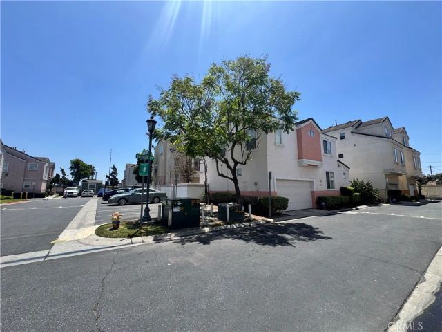 12690 Antigua Court, Lynwood, CA 90262