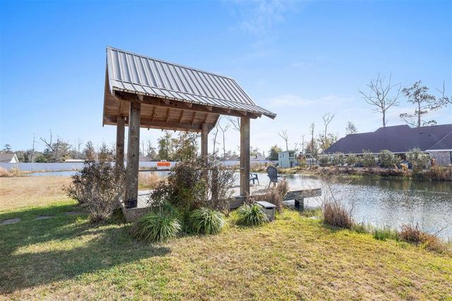 1216 Rainbow Lane, Lake Charles, LA 70611