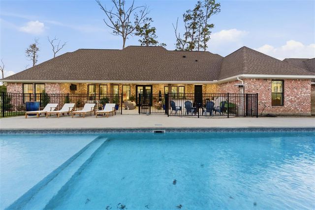 1216 Rainbow Lane, Lake Charles, LA 70611