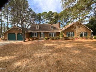 1210 E Cumberland Street, Dunn, NC 28334