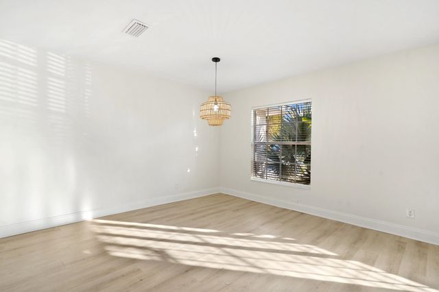 42 Sailfish Dr, Ponte Vedra Beach, FL 32082