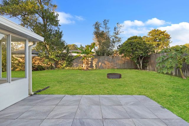 42 Sailfish Dr, Ponte Vedra Beach, FL 32082