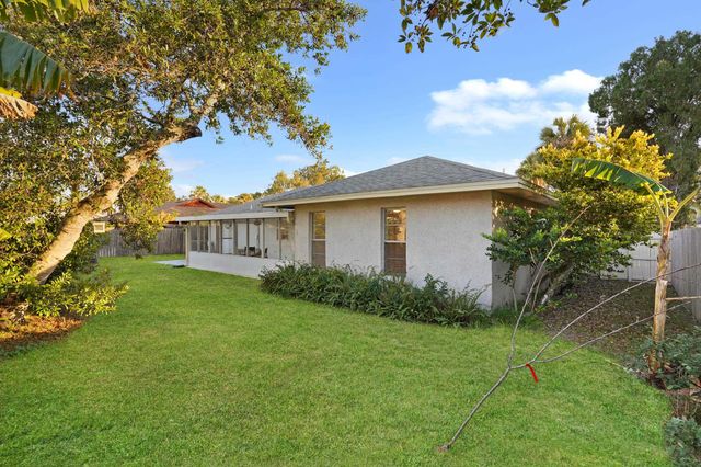 42 Sailfish Dr, Ponte Vedra Beach, FL 32082