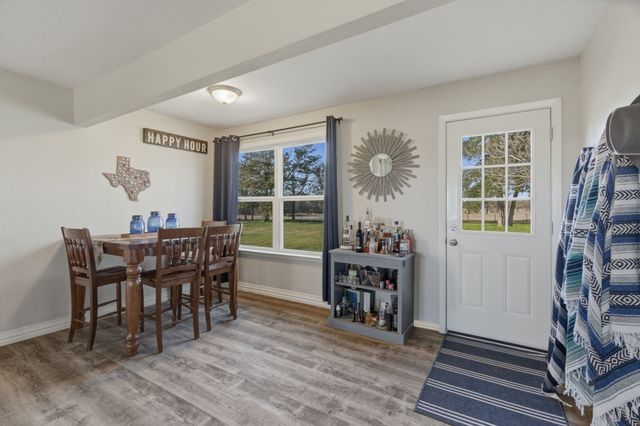 143 Mohave Drive E, Lake Kiowa, TX 76240