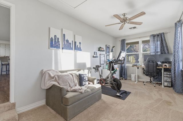 143 Mohave Drive E, Lake Kiowa, TX 76240