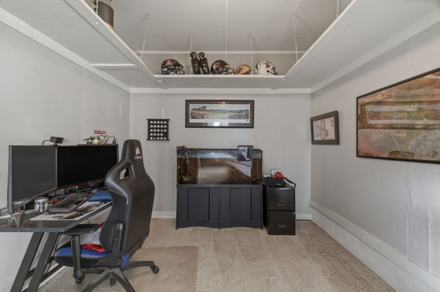 143 Mohave Drive E, Lake Kiowa, TX 76240