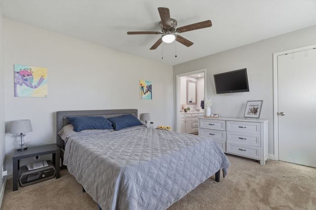 143 Mohave Drive E, Lake Kiowa, TX 76240