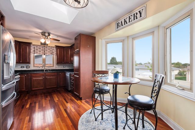 8930 Poplar Street, Tinley Park, IL 60487
