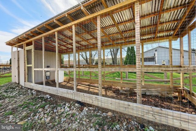 911 RUBY LN, Wrightsville, PA 17368