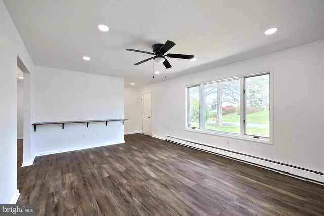 911 RUBY LN, Wrightsville, PA 17368