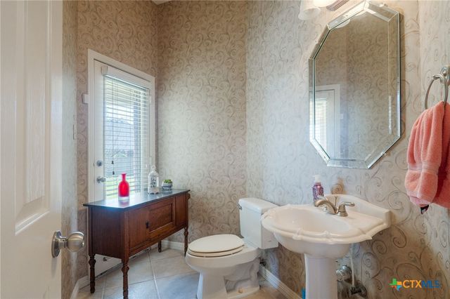 3807 Whispering Oaks, Temple, TX 76504