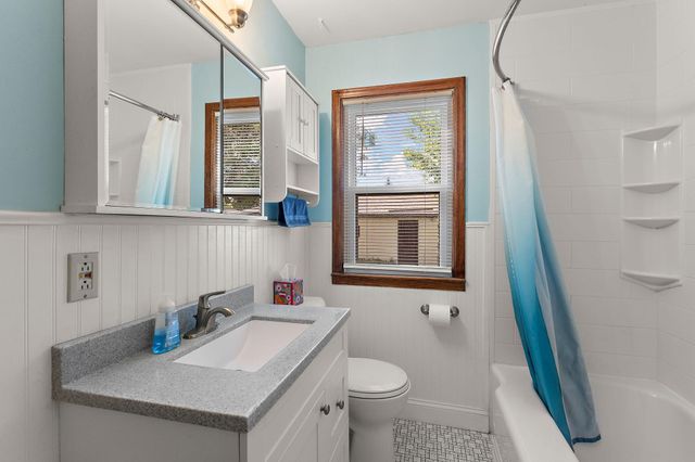 828 3rd Avenue S, South Saint Paul, MN 55075