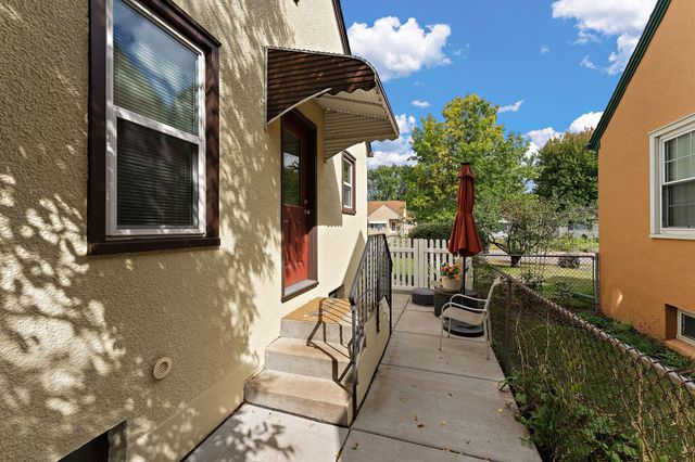 828 3rd Avenue S, South Saint Paul, MN 55075